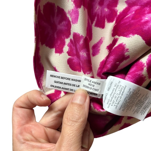 J. Crew hot pink berry plunge satin plunge blouse top covered buttons size 4 - Picture 8 of 12